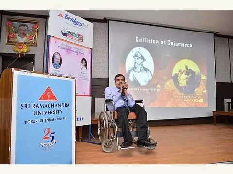 Professor Abhinand delivering a lecture at Sri Ramachandra Institute of Higher Education and Research in Chennai | Pic: Impactguru fundraiser
