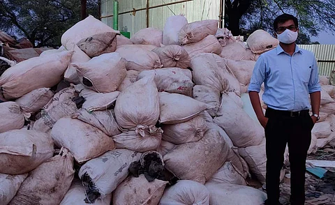 Anupam Sharma, IFS officer collected tonnes of plastic bags from the plantation sites (pictures: Anupam Sharma)
