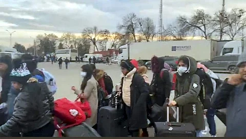 The first batch of evacuees from Ukraine reach Romania via Suceava border crossing, to travel to Bucharest for their onward journey to India (Pic: PTI/MEA)