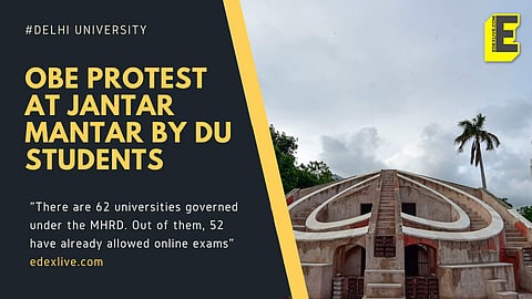DU students submit memorandum to MHRD