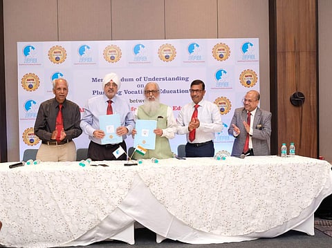 The MoU was signed on April 14 in Goa by Prof Anil Sahasrabudhe, Chairman of AICTE and Gurmit Singh Arora, National President of the Indian Plumbing Association | Pic: AICTE