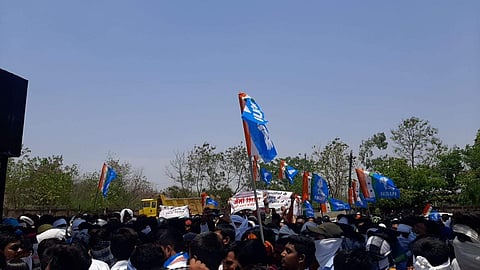 Students protesting at Nagpur University | Pic: Sourced