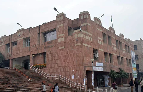 JNU logo to include 'Tamso ma Jyotirgamaya'; to be registered for patenting 