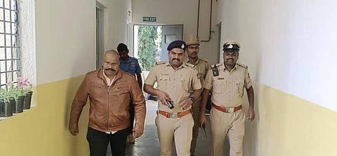 Police at schools | (Pic: Official X handle of Bengaluru CP)