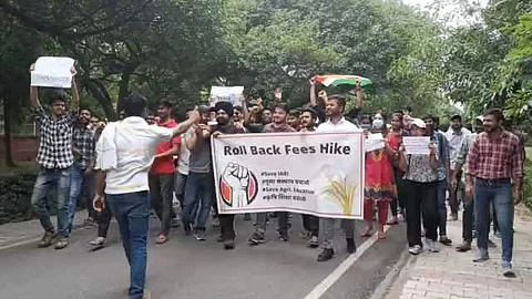 After PG students protest against fee hike, IARI Delhi withdraws circular