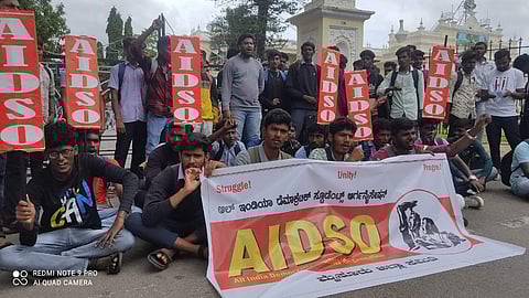 AIDSO protest at University of Mysore | (Pic: AIDSO)