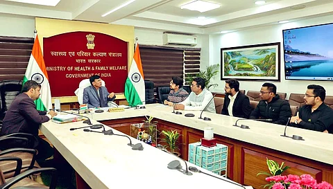 A picture of FORDA's meeting with the Union Minister of Health and Family Welfare Dr Mansukh Mandaviya on January 1, 2024.