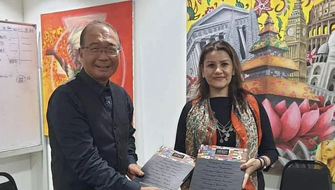 Prof Peter Ling, CEO Limkokwing University of Creative Technology with Prof Manika Walia, Founding Dean, School of Creativity, Rishihood University | (Pic: Rishihood University)