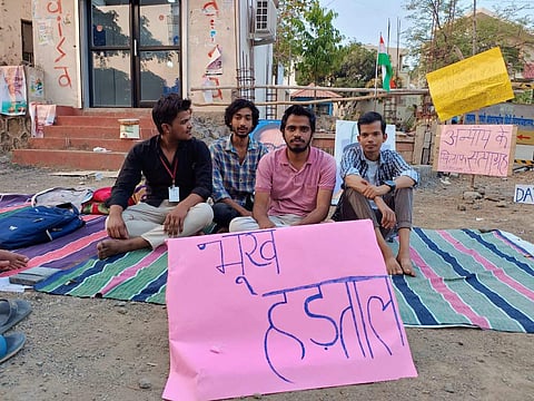 Vivek Mishra (in pink) during the hunger strike | Piccredit: EdexLive