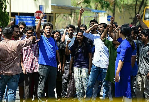 Varanasi nursing students end protest after talks