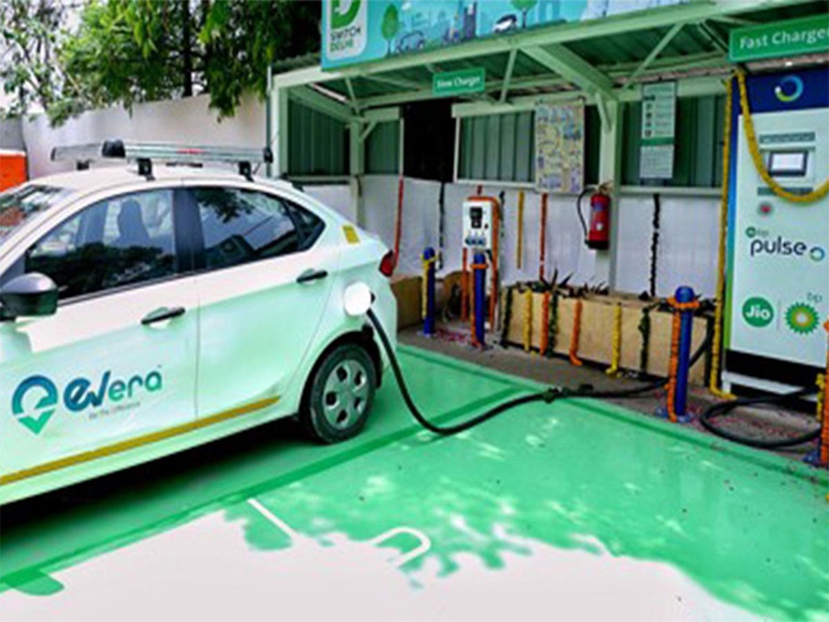 China’s EV playbook offers India a roadmap, says Nomura